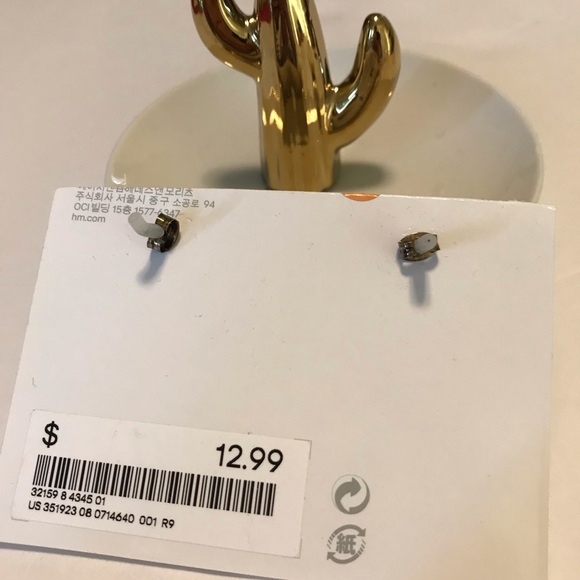 H&M Earrings Statement Cocktail NWT Faux Pearl - Picture 4 of 8